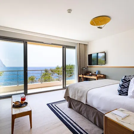 Hotel Les Roches Blanches 5*